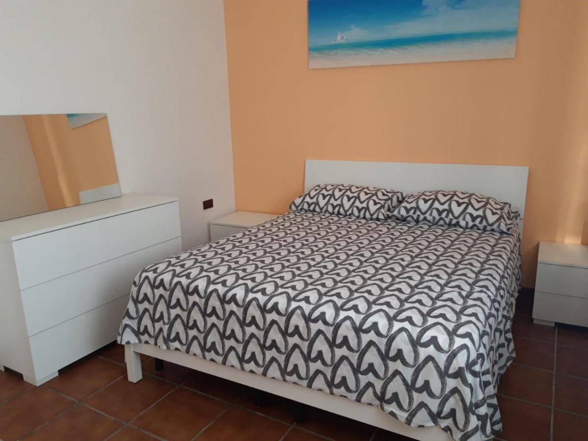 Appartamenti Le Dune Foce Varano Exteriör bild